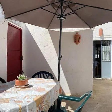 Casa Moreria Guadalcanal Exterior photo